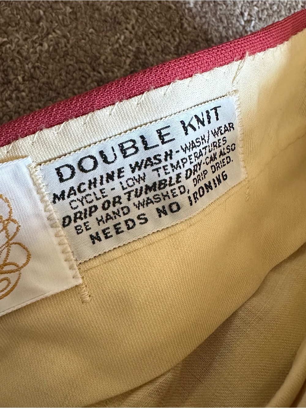 Ridiculously Awesome Vintage Red Two-Piece Shirt and Pants Set with White Trim - Picture 13 of 17